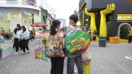 Snack serba Rp10an yang di jual di area Jakarta Fair, Kemayoran, Jakarta. (Dokumen Jakarta Fair 2025)