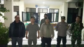 Caption : Aparatur Kecamatan dan Kelurahan Bojongsari bersama stake holder melakukan monitoring jam malam pelajar. (Rachmat CH)