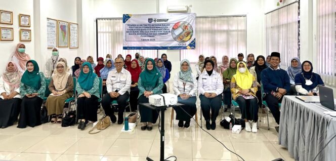 
					Caption : Susana pembekalan PMT yang dilaksanakan di aula Puskesmas Bojongsari, Depok. (Rachmat CH)