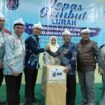 Camat Bojongsari bersama Lurah Rengga  dan Bahrudin Lurah Hormat Pondok Petir saat pisah sambut Lurah dinGedung Serbaguna Al Nahdlah Jalan Serua Bulak RW.19  Kelurahan Pondok Petir, Kecamatan Bojongsari, Sabtu,12 Juli 2025. Foto : Rahmat CH