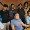 Deolipa Yumara saat menerima mahasiswa JGU Depok dikediamannya, Depok. (Dicky)
