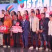 Sejumlah petinggi AirAsia (AAX) Malaysia bersama Duta Besar Turki saat meresmikan launching penerbangan Malaysia menuju Turki di kantor Red Q AirAsia, Selangor, Malaysia. (Dicky) 