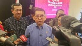 Menteri Kebudayaan Republik Indonesia, Fadli Zon saat mendatangi pemusatan latihan GBN di Kinasih Resort, Depok. (Dicky)