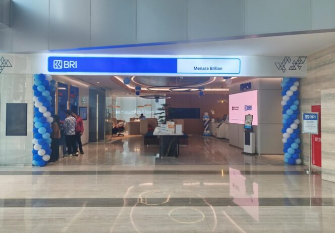 
					Fasad BRI Menara BRIlian. Foto : Istimewa
