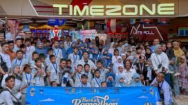 Caption : Ratusan anak yatim saat mengikuti santunan yatim yang dilaksanakan IJTI Korda Depok di Timezone Margo City, Depok.