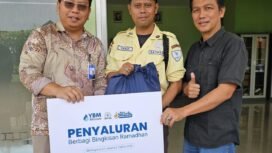 BRI BO Bekasi Siliwangi saat bagikan bingkisan ramadan 2026 diberikan kepada para petugas kebersihan dan satpam di area sekitar kantor BRI BO Bekasi Siliwangi Foto : Istimewa