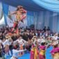 Atraksi Ogoh Ogoh turut memeriahkan Lebaran Depok, di Alun-Alun Kota Depok.
